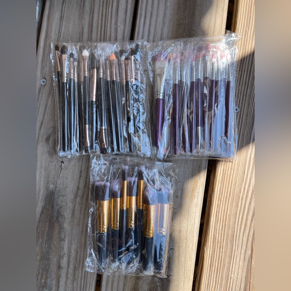 Makeup Brush Set with Gold and Purple Accents - Picture 1 of 4